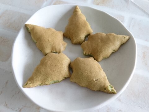 伊藤園の青汁で作ったホットケーキ